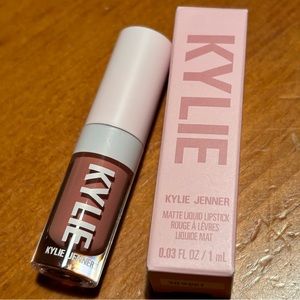 Kylie Jenner Matte Liquid Lipstick Koko K